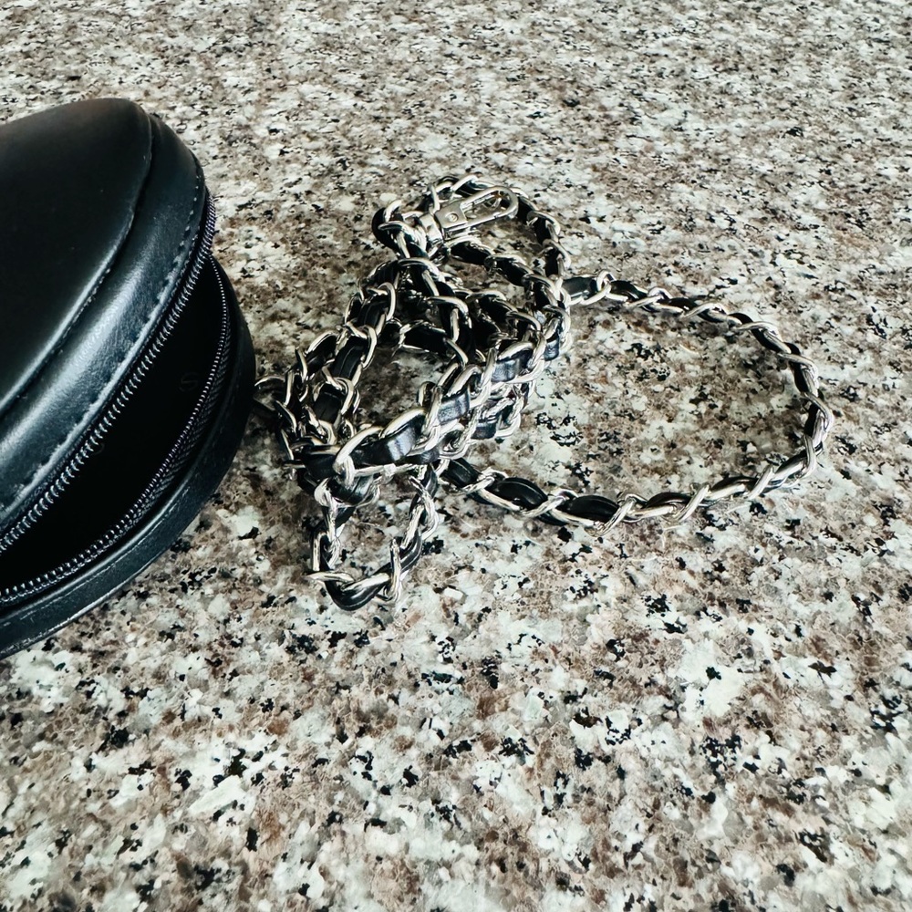 Dior Black Leather Round Pochette with Silver & Black Leather crossbody strap - Picture 5 of 16